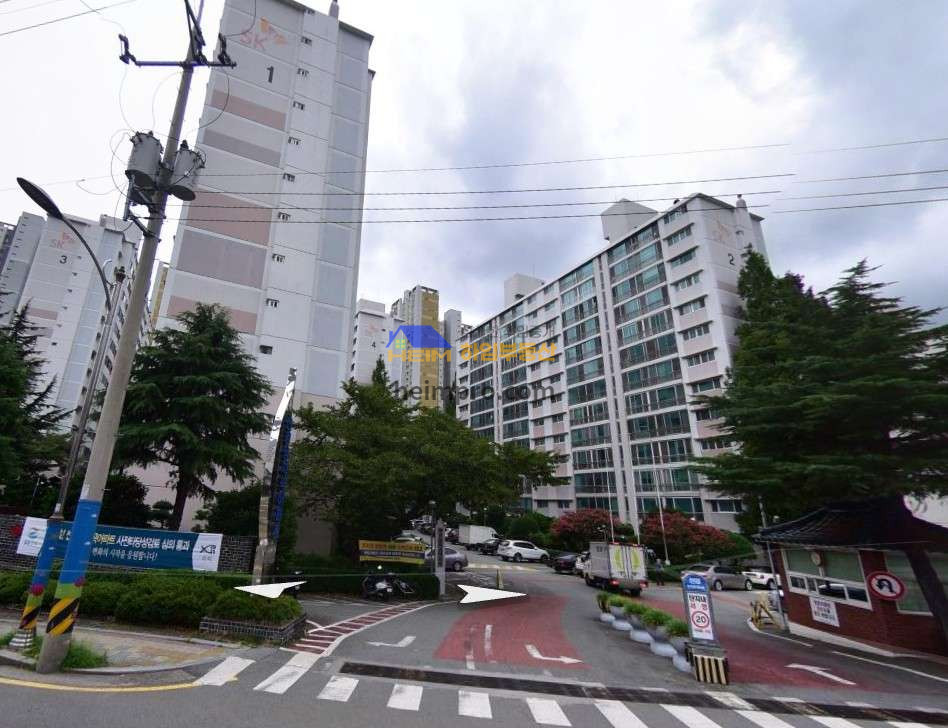 부산 부산진구 초읍동 271-4 1동 대로변 아파트, 시장 및 마트인접하여 생활권 편리. 매매 매물번호 11224 사진 1